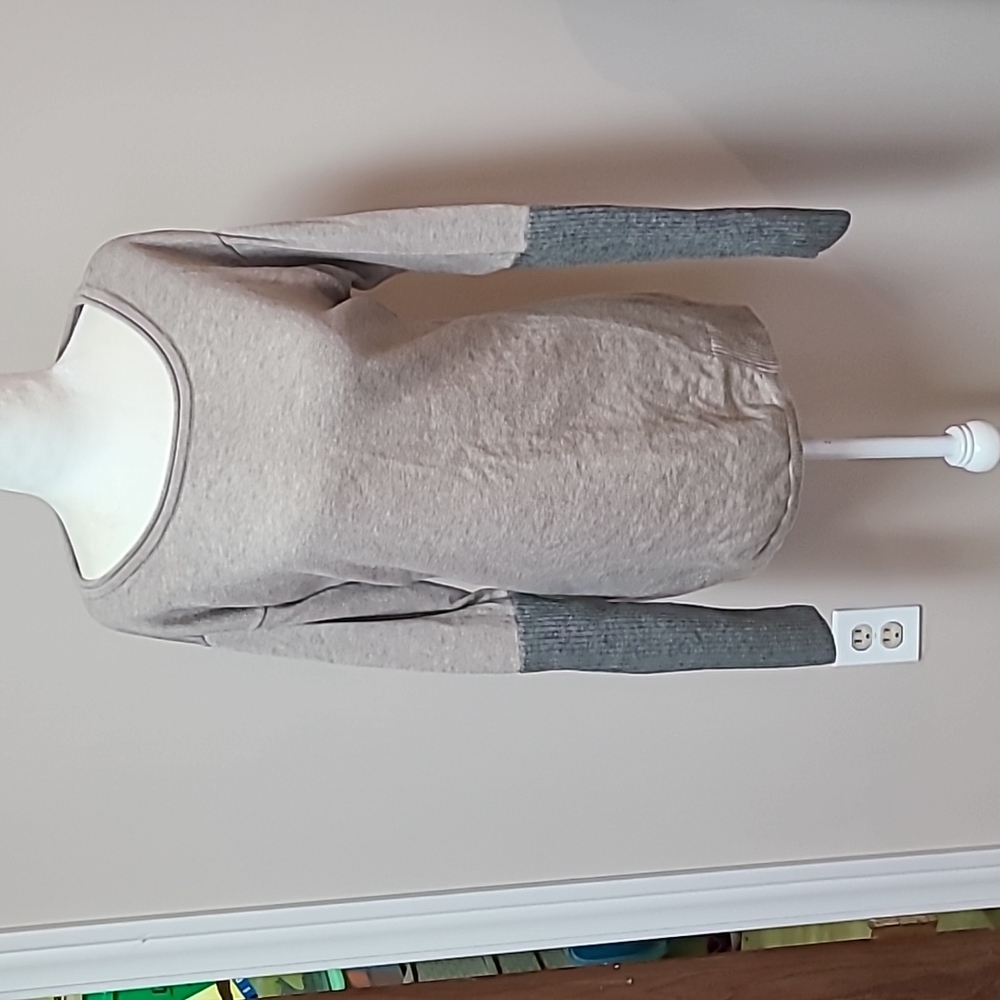 Athleta women's nopa Merino sweater, gray, heathered, long line, tunic